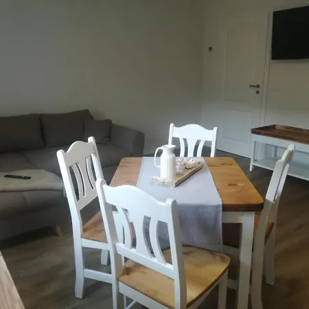 Huchatz Apartment *