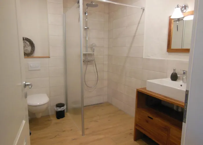 Huchatz 公寓 布尔格